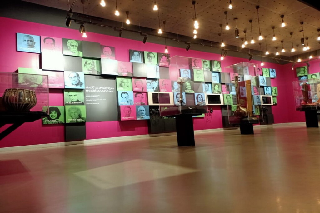 Welcome to the Stars Gallery. It showcases some of India’s most reputed musicians. Listen to your volunteers share interesting nuggets of information on some of them