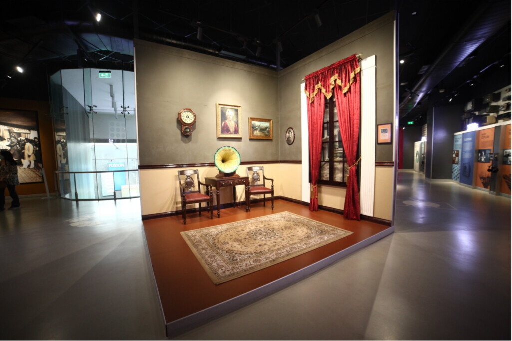 The Reaching Out Gallery shows the invention of devices which let us listen to our favourite tracks from the comfort of our homes. Click a photograph of yourself here as a souvenir to remember your time with us.